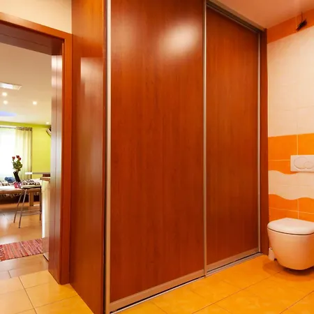 Center Of With Jacuzzi Apartment