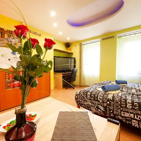 Center Of With Jacuzzi * 브라티슬라바