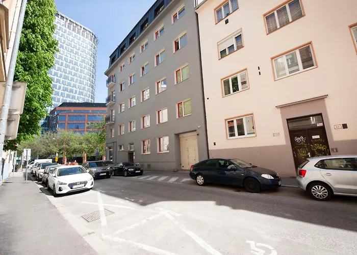 Center Of With Jacuzzi *